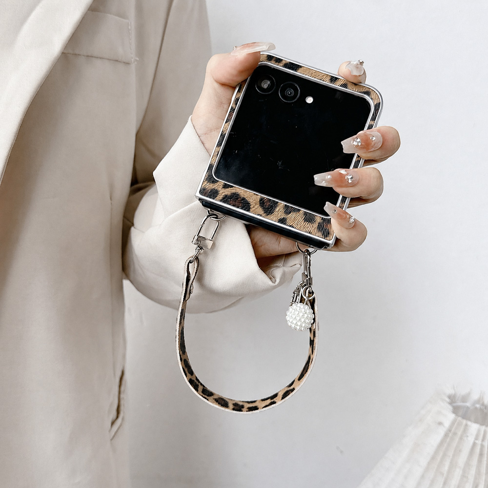 모토로라 레이저 60 50 울트라용 레오파드 프린트 접 - Phone Accessories Pouch 리뷰 및 가격
